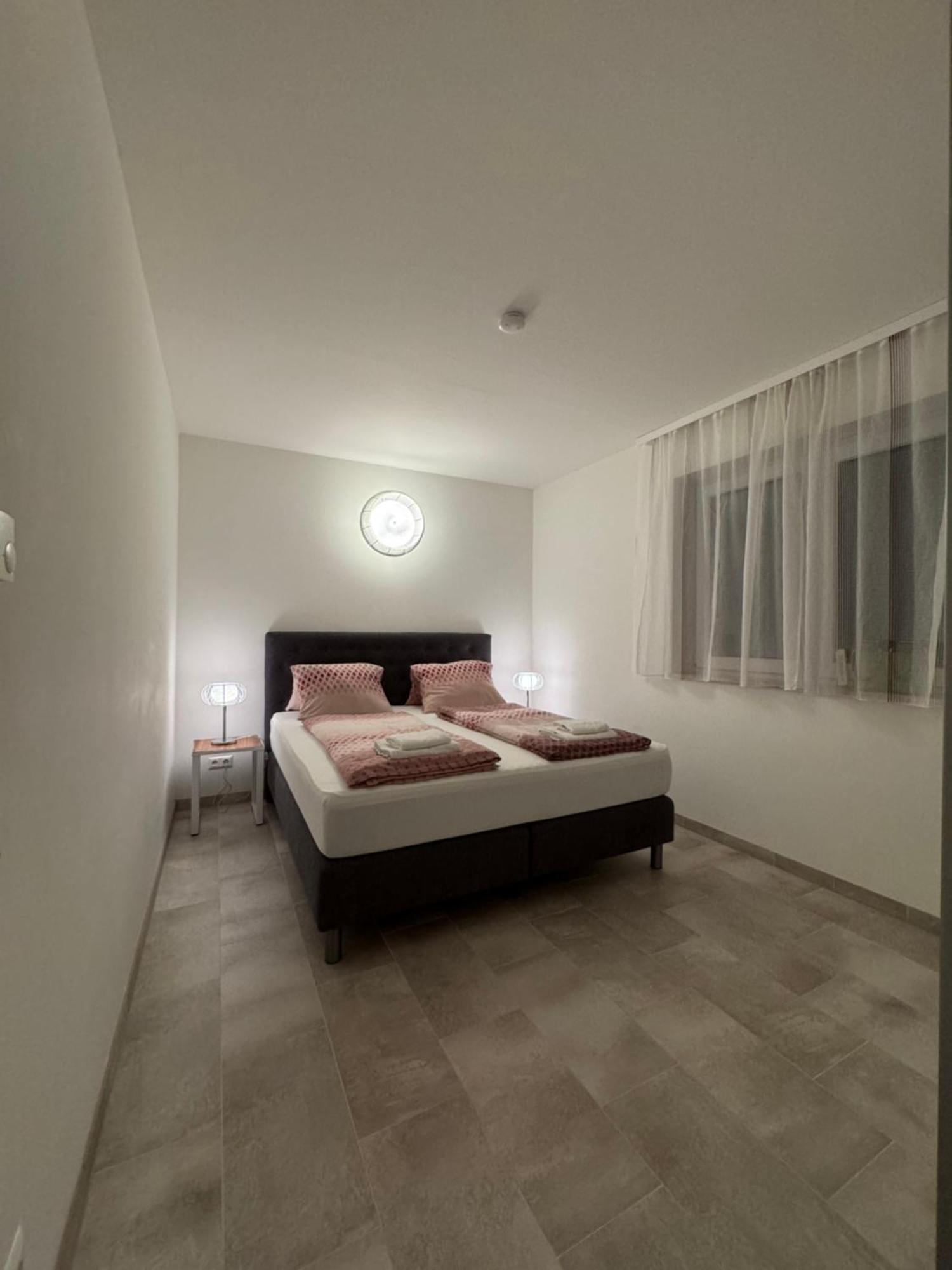 Apartments فيلاخ المظهر الخارجي الصورة